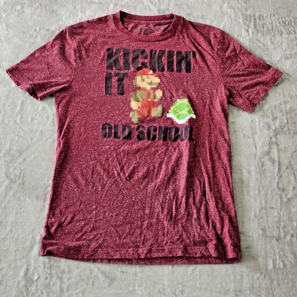 Super Mario Bros Kickin It Old School Maroon Pixel Graphic T-Shirt Size Medium
